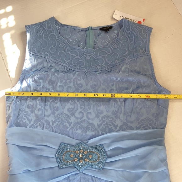 NWT Floryday Size L Blue Dress With Beautiful Waist Jewels No Fabric/Care Tag - Picture 11 of 13